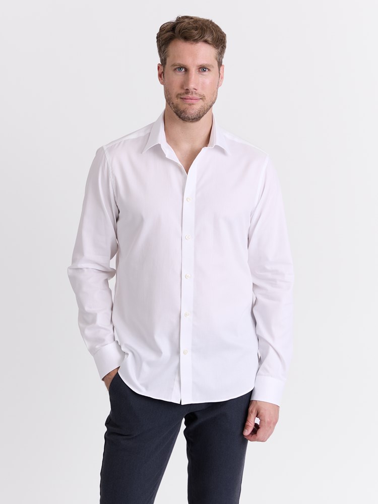 Mattia skjorte 7513009_O68-MARIOCONTI-W25-Modell-Front_chn=match_3429.jpg_Front