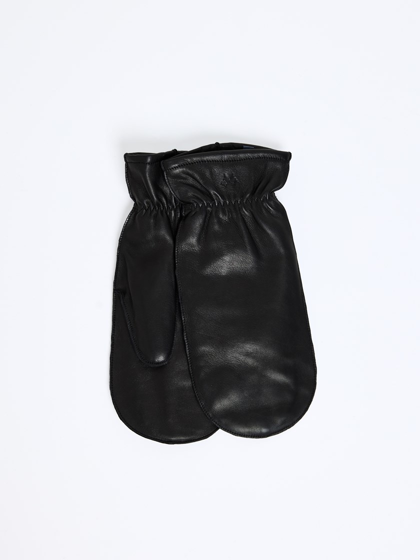 7513128 C25 7513128_C25-JEANPAUL-W25-Front_5499_Petunia vott C25.jpg_Front