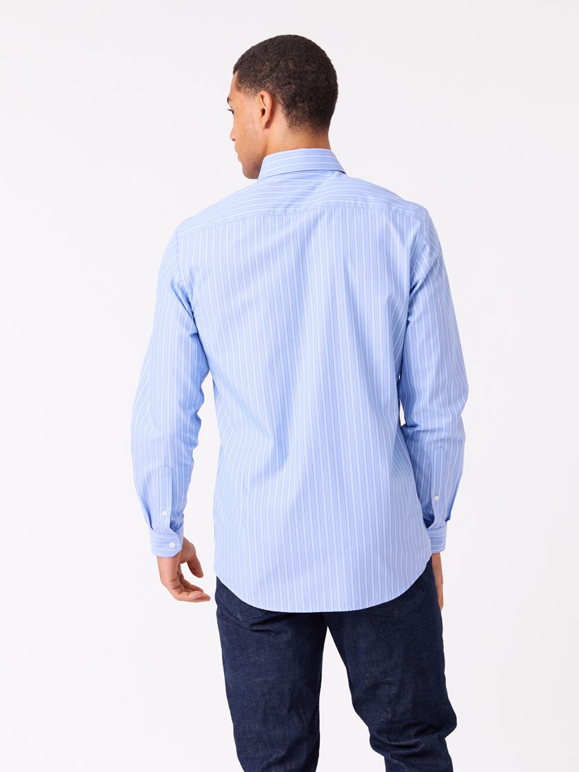 7513217 EAX 7513217_EAX-JEANPAUL-W25-Modell-Front_8876_Avenue skjorte - Regular fit EAX_Avenue skjorte - Regular fit EAX 7513217.jpg_