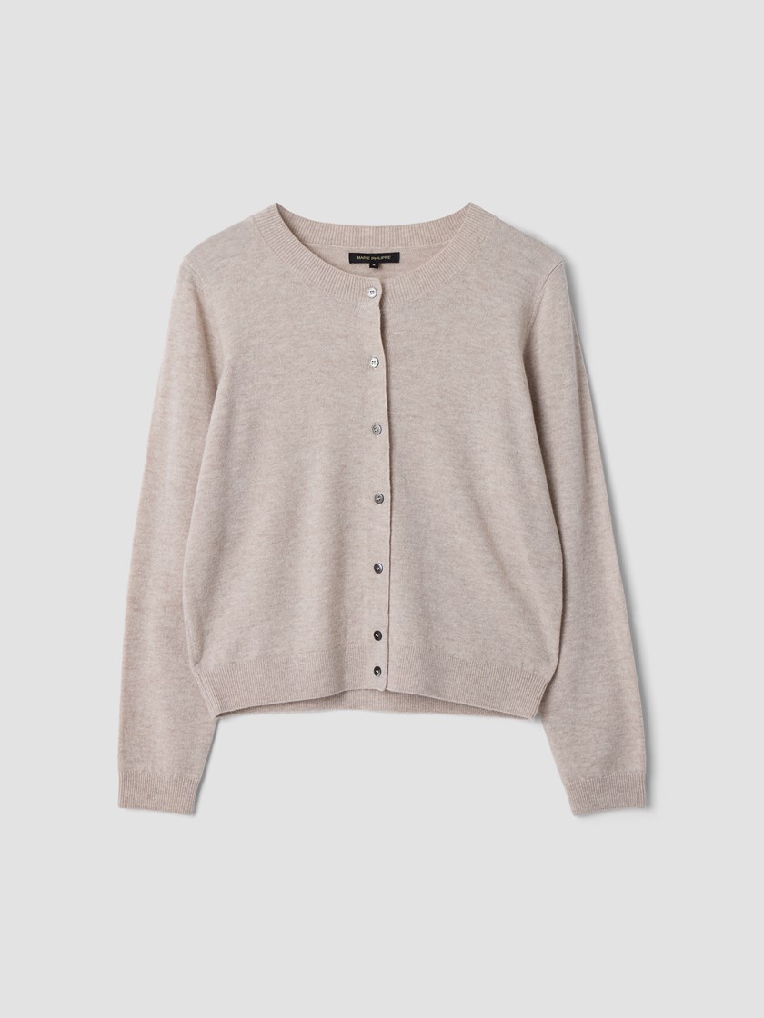 7513235 AMA 7513235_AMA-MARIEPHILIPPE-NOS-Front_9924_Vita merinocardigan AMA.jpg_Front||Front