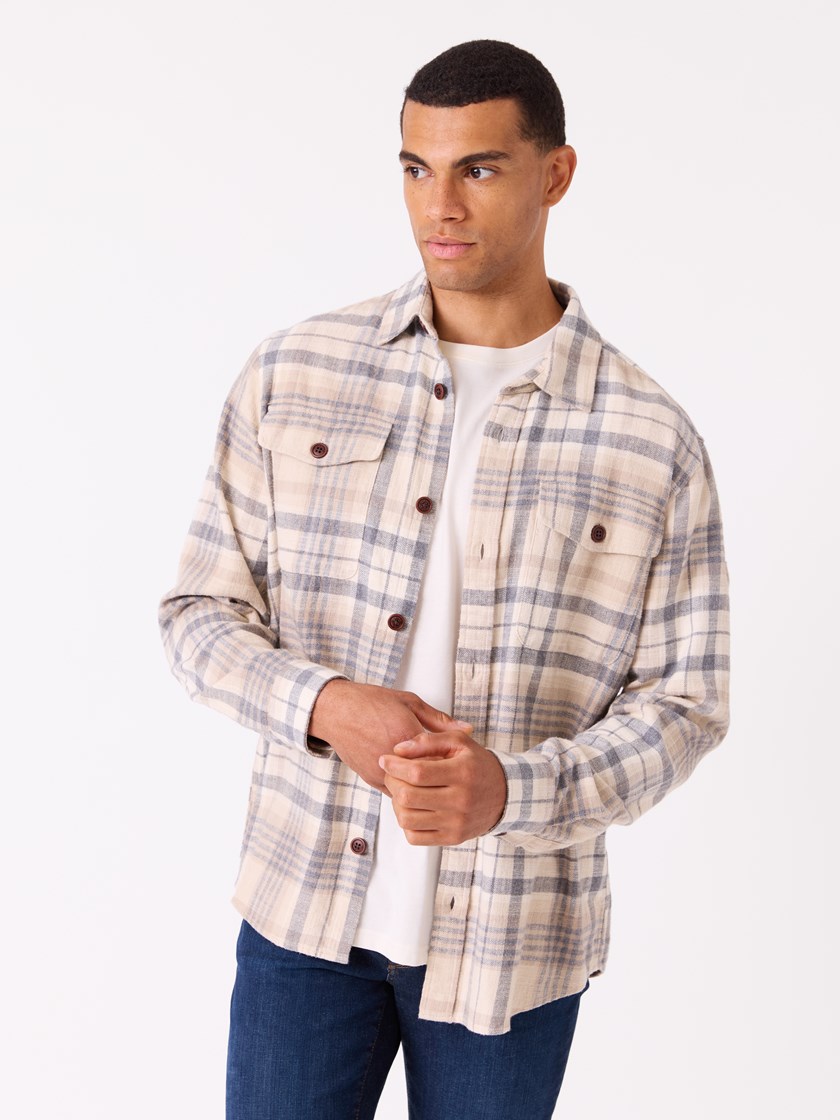 7513280 AGG 7513280_AGG-JEANPAUL-W25-Modell-Front_5104_Morzine skjortejakke AGG.jpg_