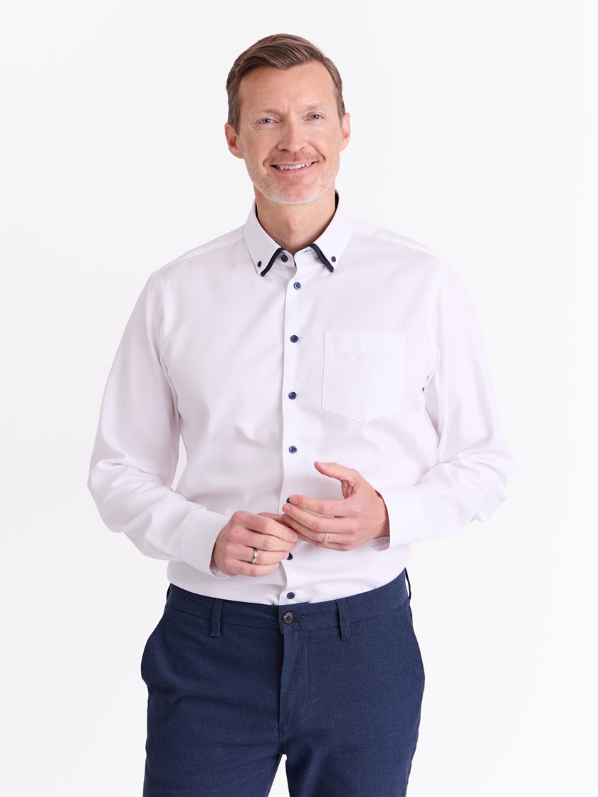 7513288 O68 7513288_O68-ALVO-A25-Modell-Front_chn=match_7207_Ustaoset skjorte O68 7513288.jpg_Front||Front