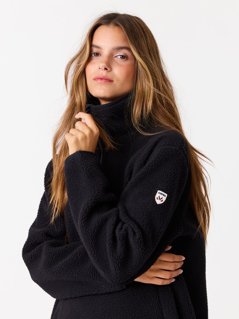 7513312 C25 7513312_C25-JEANPAUL-W25-Modell-Front_7877_Lorraine fleecegenser C25.jpg_