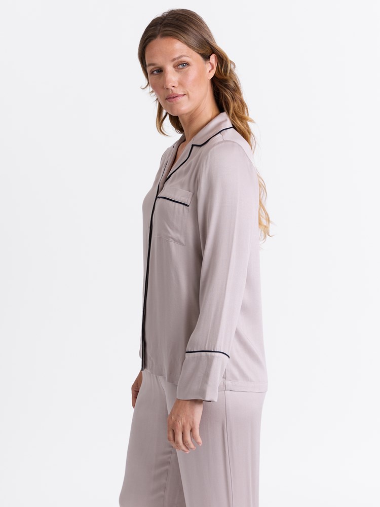Tille pysjsett 7513343_A9I-MARIEPHILIPPE-W25-Modell-Front_chn=match_5342.jpg_Front||Front
