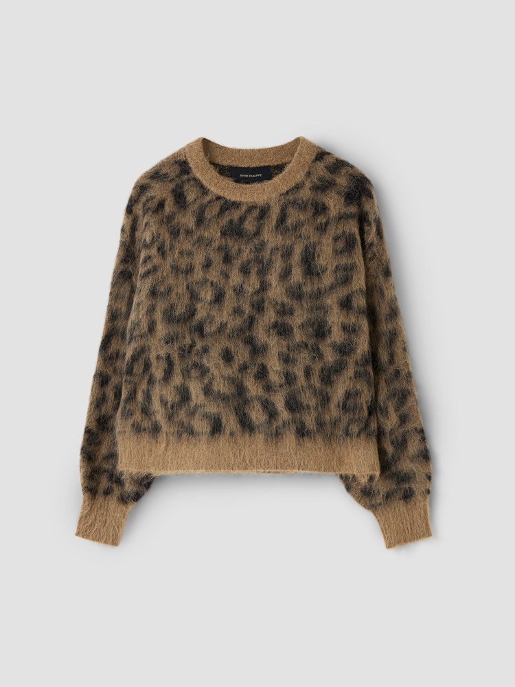 Leanne genser 7513381_AP4-MARIEPHILIPPE-W25-Front_24_Leanne genser AP4_Leanne genser AP4 7513381.jpg_Front||Front