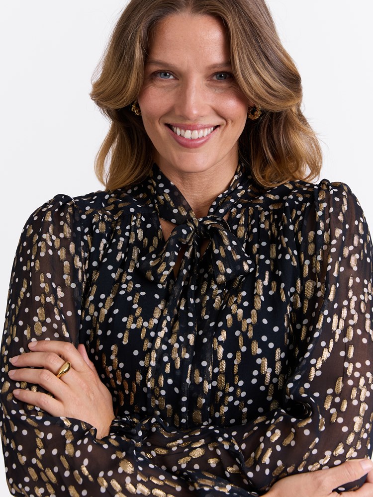 Cameron bluse 7513407_ID2-MARIEPHILIPPE-W25-Modell-Front_chn=match_7320_Cameron bluse ID2_Cameron bluse ID2 7513407.jpg_Front