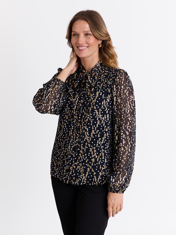 Cameron bluse 7513407_ID2-MARIEPHILIPPE-W25-Modell-Front_chn=match_7472_Cameron bluse ID2_Cameron bluse ID2 7513407.jpg_Front