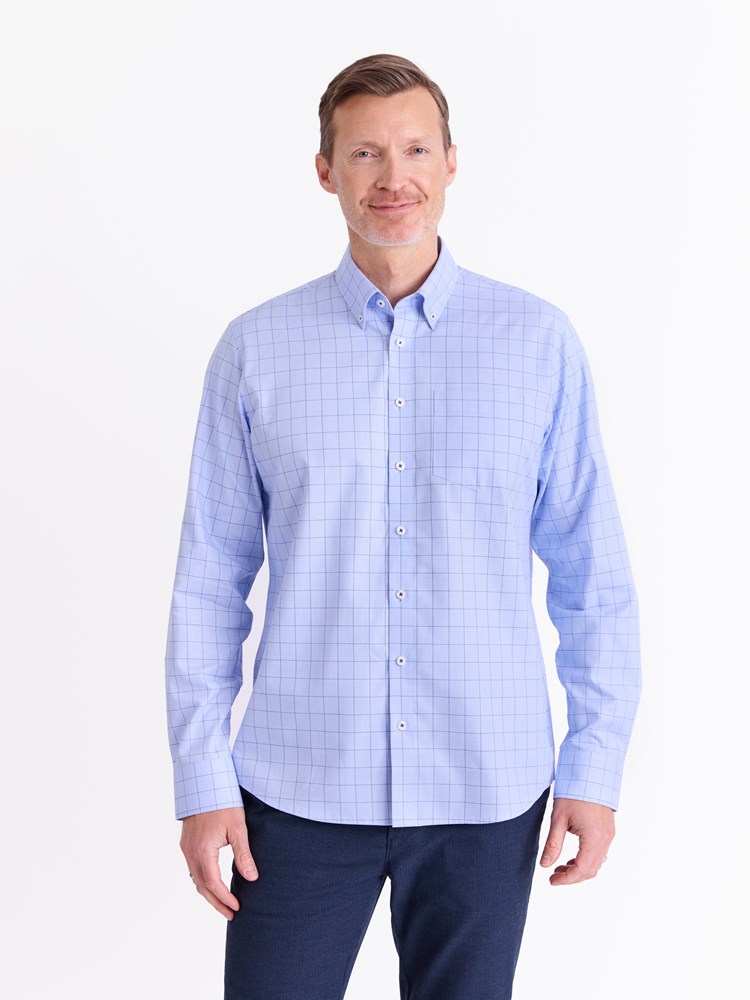 Gausta skjorte 7513443_E8Q-ALVO-A25-Modell-Front_chn=match_8411_Gausta skjorte E8Q_Gausta skjorte E8Q 7513443.jpg_Front||Front