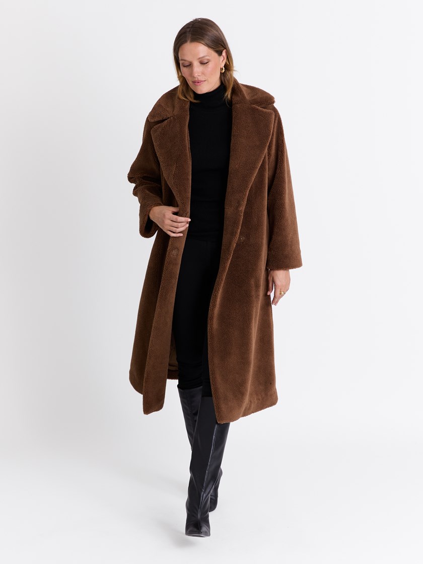 7513450 AP4 7513450_AP4-MARIEPHILIPPE-W25-Modell-Front_chn=match_6042_Lise fuskepels AP4.jpg_Front||Front