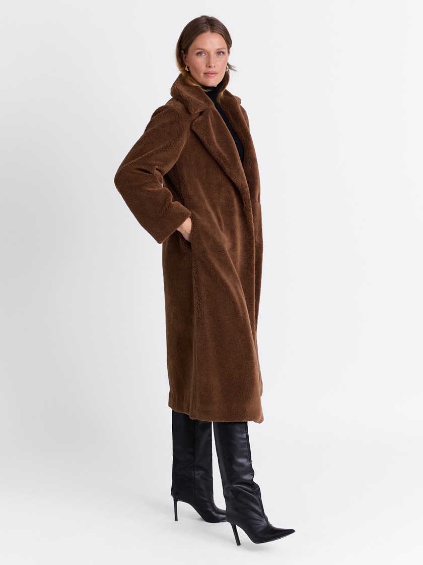 7513450 AP4 7513450_AP4-MARIEPHILIPPE-W25-Modell-Front_chn=match_6578_Lise fuskepels AP4_Lise fuskepels AP4 7513450.jpg_Front||Front