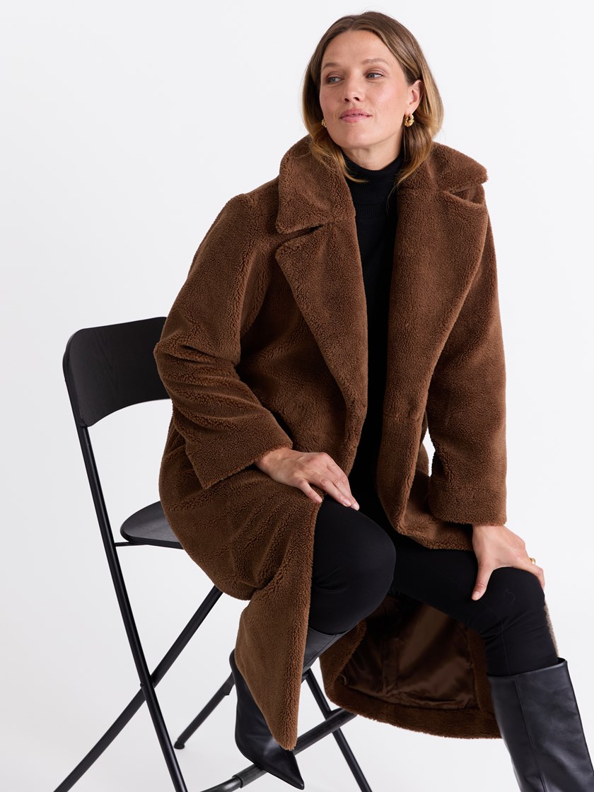 7513450 AP4 7513450_AP4-MARIEPHILIPPE-W25-Modell-Front_chn=match_9610_Lise fuskepels AP4_Lise fuskepels AP4 7513450.jpg_Front||Front