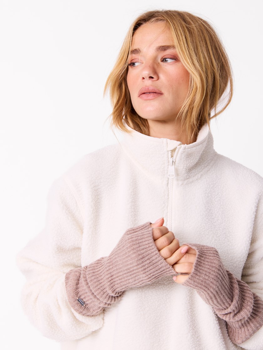 7513451 AEI 7513451_AEI_Jean Paul_Milly Pulsvarmer_W25 (1)_Milly pulsvarmer AEI.jpg_