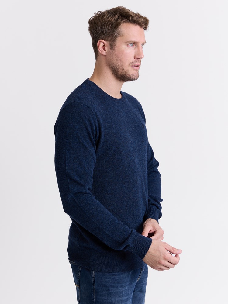 Canmore genser 7513458_C29-REDFORD-W25-Modell-Front_chn=match_7412_Canmore genser C29_Canmore genser C29 7513458.jpg_Front