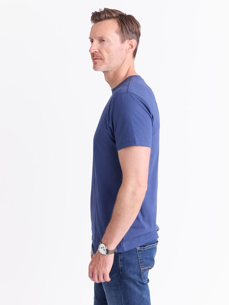 Outdoor t-skjorte 7513495_EHJ-REDFORD-A25-Modell-Right_chn=match_8625_Outdoor t-skjorte EHJ_Outdoor t-skjorte EHJ 7513495.jpg_Right||Right