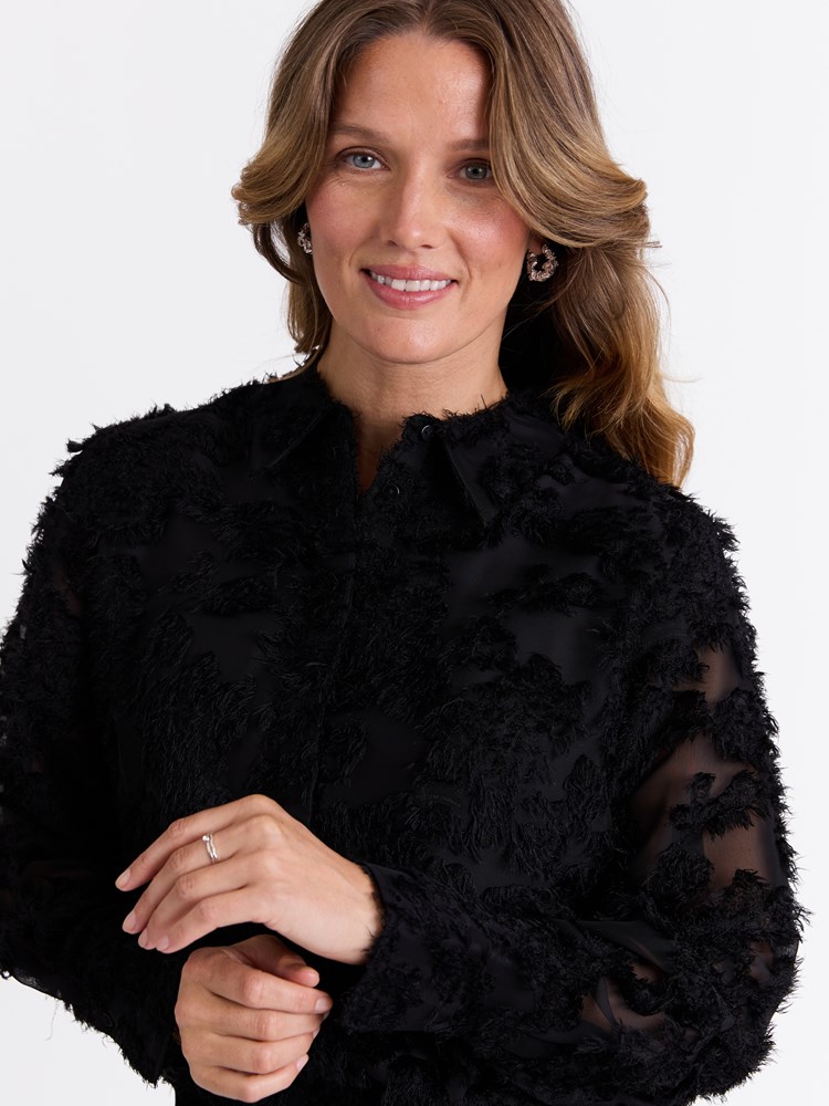 Gracie skjorte 7513532_ID2-MARIEPHILIPPE-W25-Modell-Front_chn=match_747_Gracie skjorte ID2_Gracie skjorte ID2 7513532.jpg_Front||Front