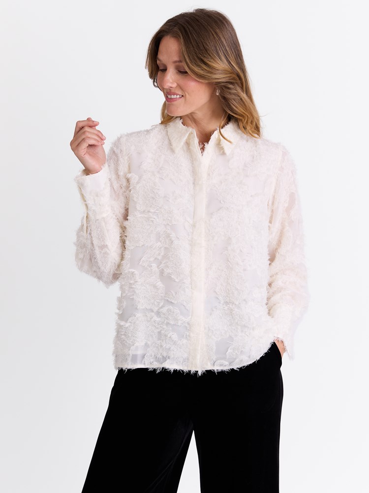 Gracie skjorte 7513532_O79-MARIEPHILIPPE-W25-Modell-Front_chn=match_1944_Gracie skjorte O79_Gracie skjorte O79 7513532.jpg_Front||Front