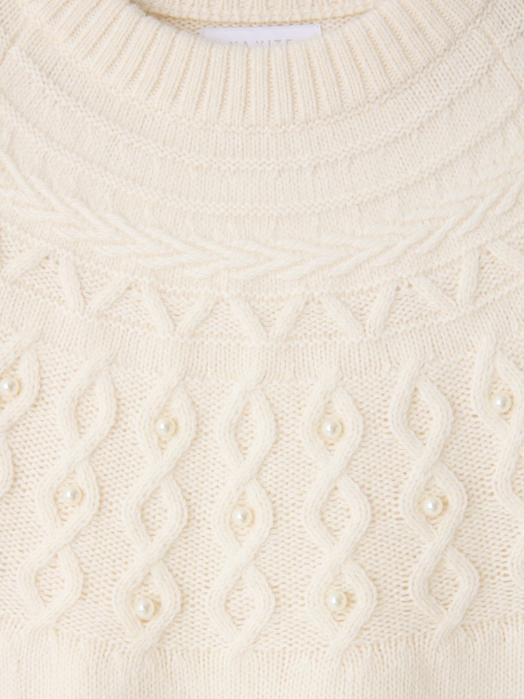 Iselin genser 7513533_O79-VAVITE-W25-Front_1.jpg_Front||Front
