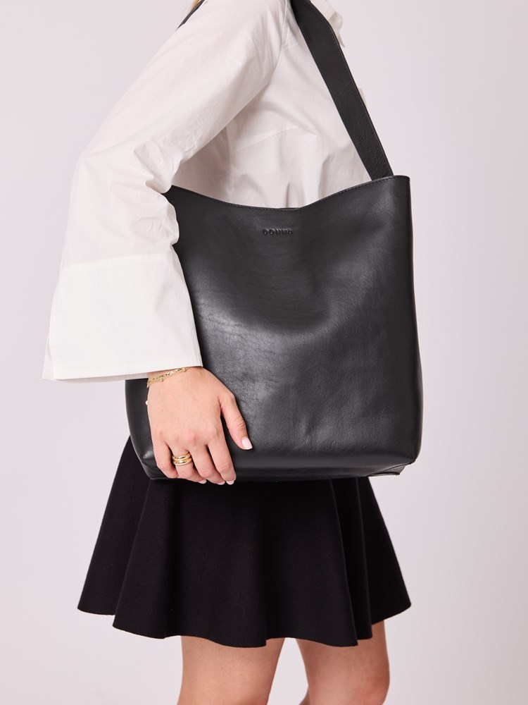 Dimitra skinnveske 7513534_ID2-DONNA-A25-Front_4074.jpg_Front||Front