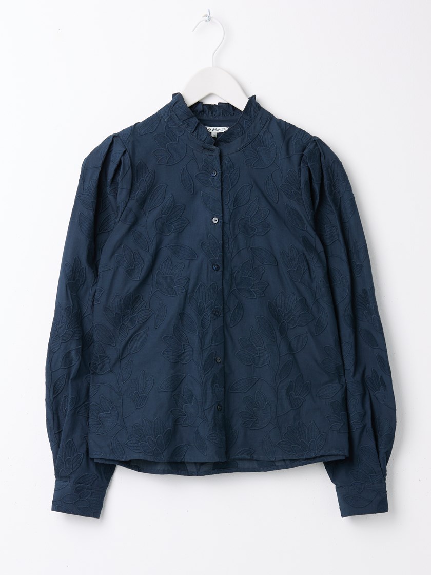 7513567 EM6 7513567_EM6-JEANPAUL-W25-Front_4968_Grace bluse_Grace bluse EM6_Grace bluse EM6 7513567.jpg_Front||Front