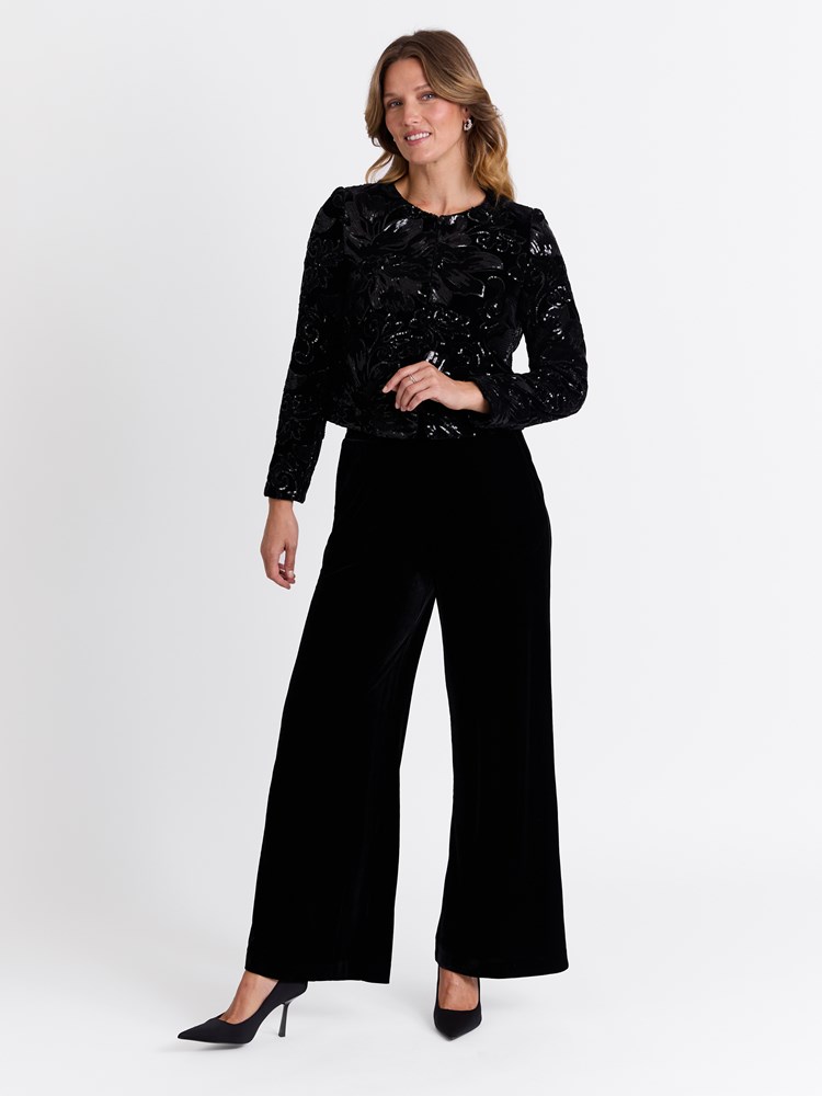 Mariella jakke 7513595_ID2-MARIEPHILIPPE-W25-Modell-Front_chn=match_3275_Mariella jakke ID2_Mariella jakke ID2 7513595.jpg_Front