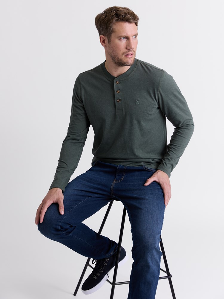 Fields bestefarstrøye 7513678_GUI-REDFORD-W25-Modell-Front_chn=match_9128_Fields bestefarstrøye GUI 7513678.jpg_Front||Front