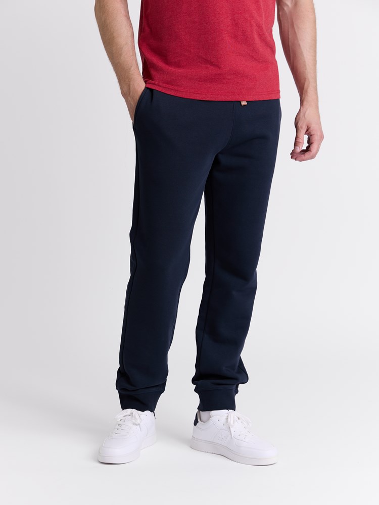 West joggebukse 7513679_EMU-REDFORD-W25-Modell-Front_chn=match_4315_West joggebukse EMU 7513679.jpg_Front||Front