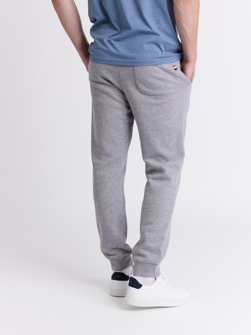 7513680 IEY 7513680_IEY-REDFORD-W25-Modell-Back_chn=match_6209_West joggebukse IEY.jpg_Back