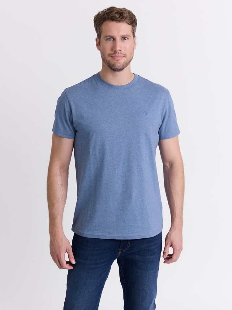 Fields t-skjorte 7513745_EEG-REDFORD-W25-Modell-Front_chn=match_8310_Fields t-skjorte EEG_Fields t-skjorte EEG 7513745.jpg_Front