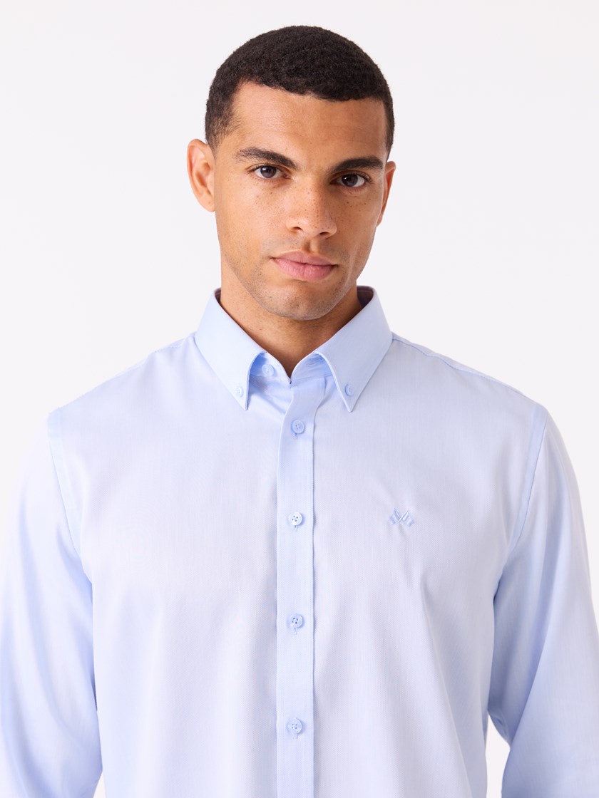 7513820 E9O 7513820_E9O-JEANPAUL-NOS-Modell-Front_6177_Peretti skjorte E9O.jpg_