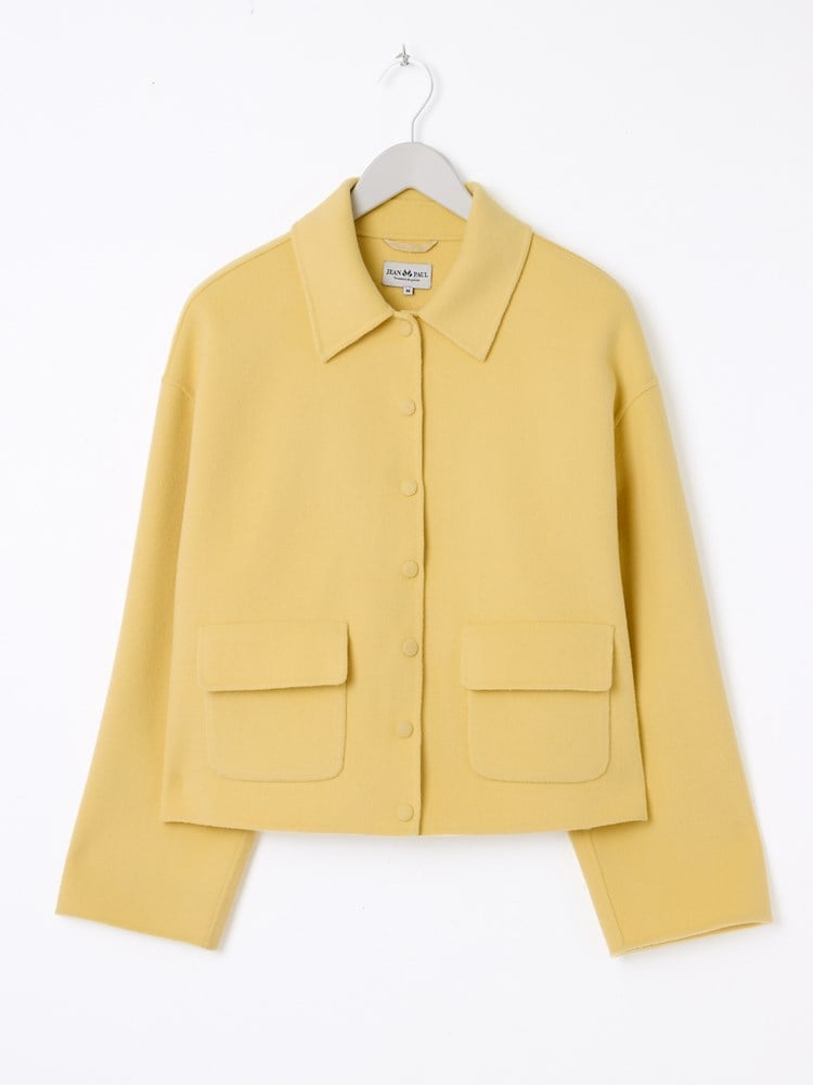 Edna jakke 7513867_Q0E-JEANPAUL-S26-Front_777_Edna jakke Q0E.jpg_