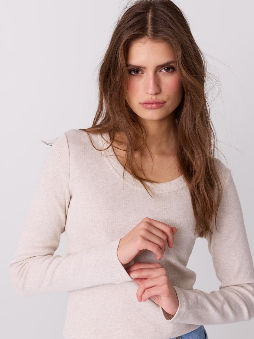 7513886 R51 7513886_S51_Jean Paul_Sinda Topp_S26 (5)_Sinda topp R51.jpg_