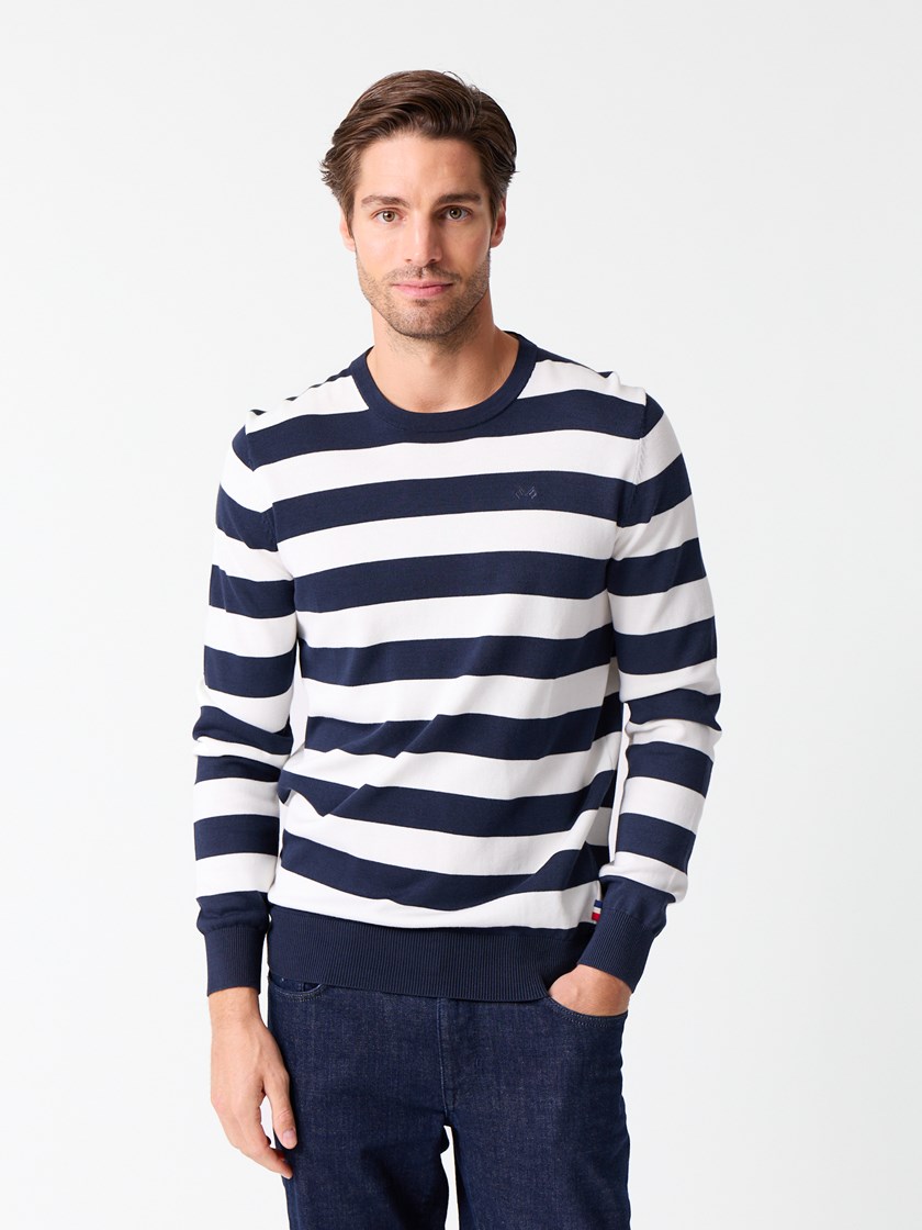 7513893 EM6 7513893_EM6-JEANPAUL-S26-Modell-Front_7941_Gerard stripete genser EM6_Gerard stripete genser EM6 7513893.jpg_Front