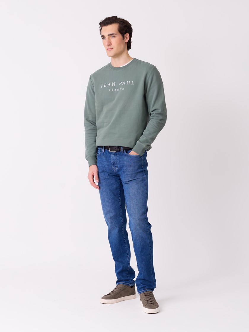 7513898 I6U 7513898_I6U-JEANPAUL-S26-Modell-Front_843_Royan collegegenser I6U.jpg_Front||Front