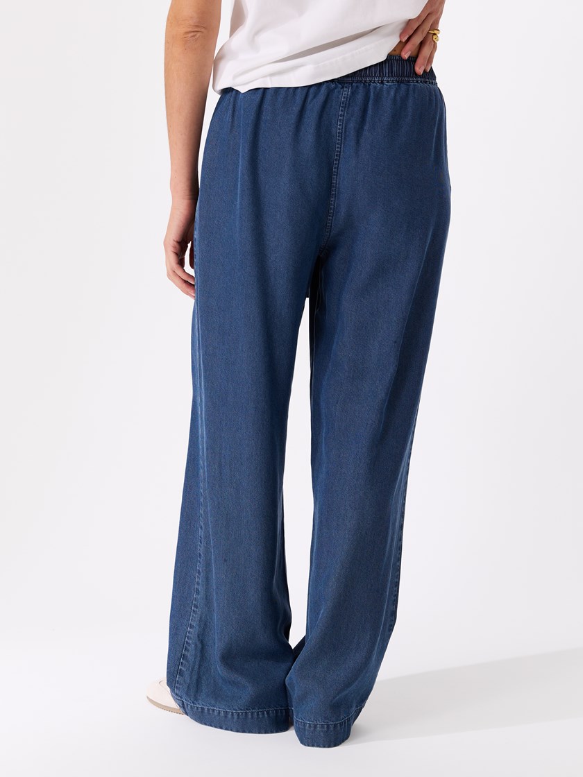 7513951 EHJ 7513951_EHJ 11_Aida bukse EHJ_Aida bukse EHJ 7513951.jpg_