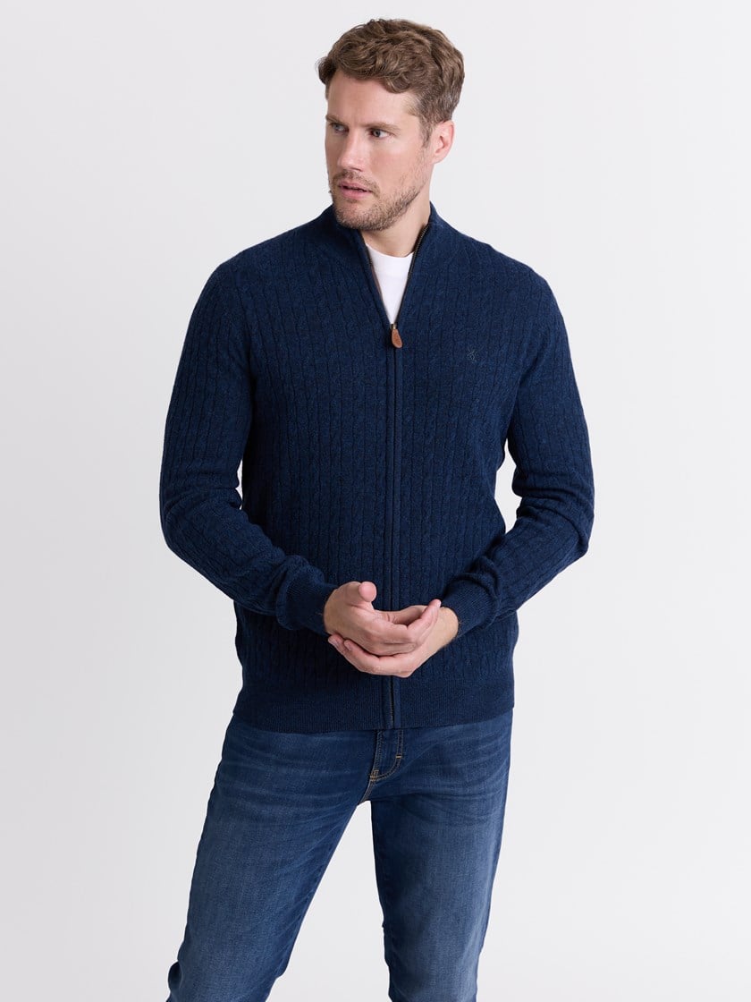 7513963 C29 7513963_C29-REDFORD-W25-Modell-Front_chn=match_2365_Edmonton cardigan C29.jpg_Front