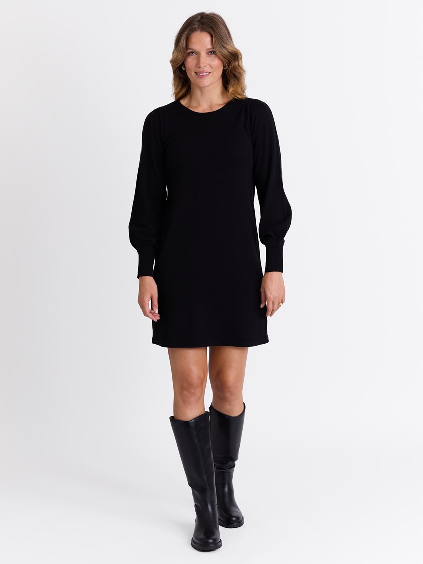 7513973 ID2 7513973_ID2-MARIEPHILIPPE-W25-Modell-Front_chn=match_4248_Olea kjole ID2.jpg_Front||Front