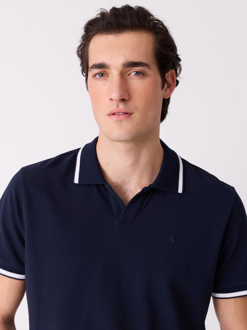 7514016 EM6 7514016_EM6-JEANPAUL-S26-Modell-Front_5275_Casper pique EM6_Casper pique EM6 7514016.jpg_Front||Front