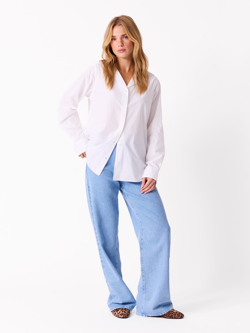 7514091 O68 7514091_O68_Jean Paul_Dora skjorte_S26 (2)_Dora skjorte O68_Dora skjorte O68 7514091.jpg_