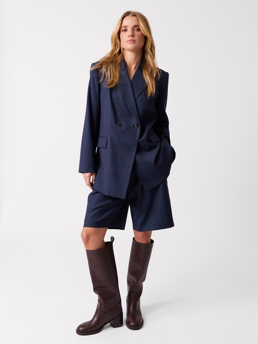 7514096 EM6 7514096_EM6_Jean Paul_Mimmi Bermuda Shorts_S26 (1)_Mimmi bermuda shorts EM6.jpg_