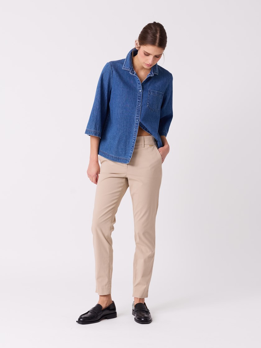 7514098 I4Y 7514098_I4Y_Jean Paul_Caroline Chinos_S26 (4)_Caroline chino I4Y.jpg_