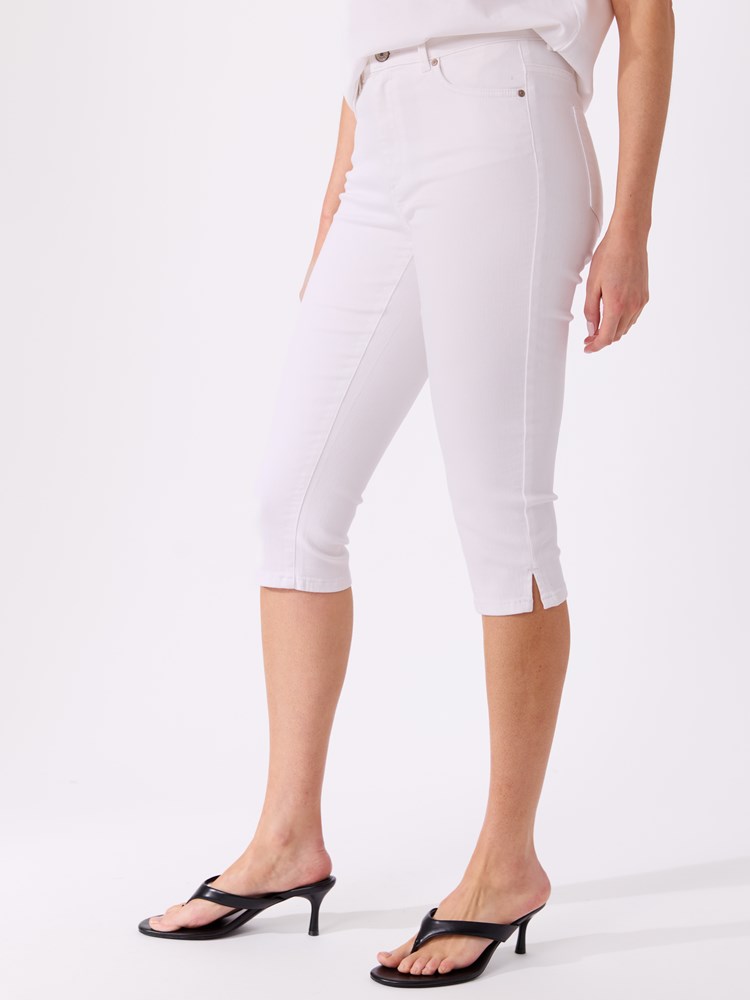 Sophia capri 7514099_O68-VAVITE-H26-Modell-Left_chn=match_5632_Sophia capri O68.jpg_Left||Left