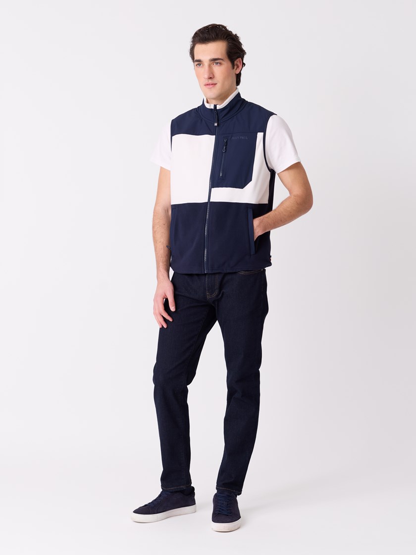 7514136 EM6 7514136_EM6-JEANPAUL-S26-Modell-Front_4230_Charlie fleecevest EM6_Charlie fleecevest EM6 7514136.jpg_Front||Front