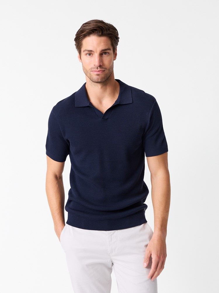 Patrick polo genser 7514275_EM6-JEANPAUL-S26-Modell-Front_8733_Patrick polo genser EM6.jpg_Front||Front