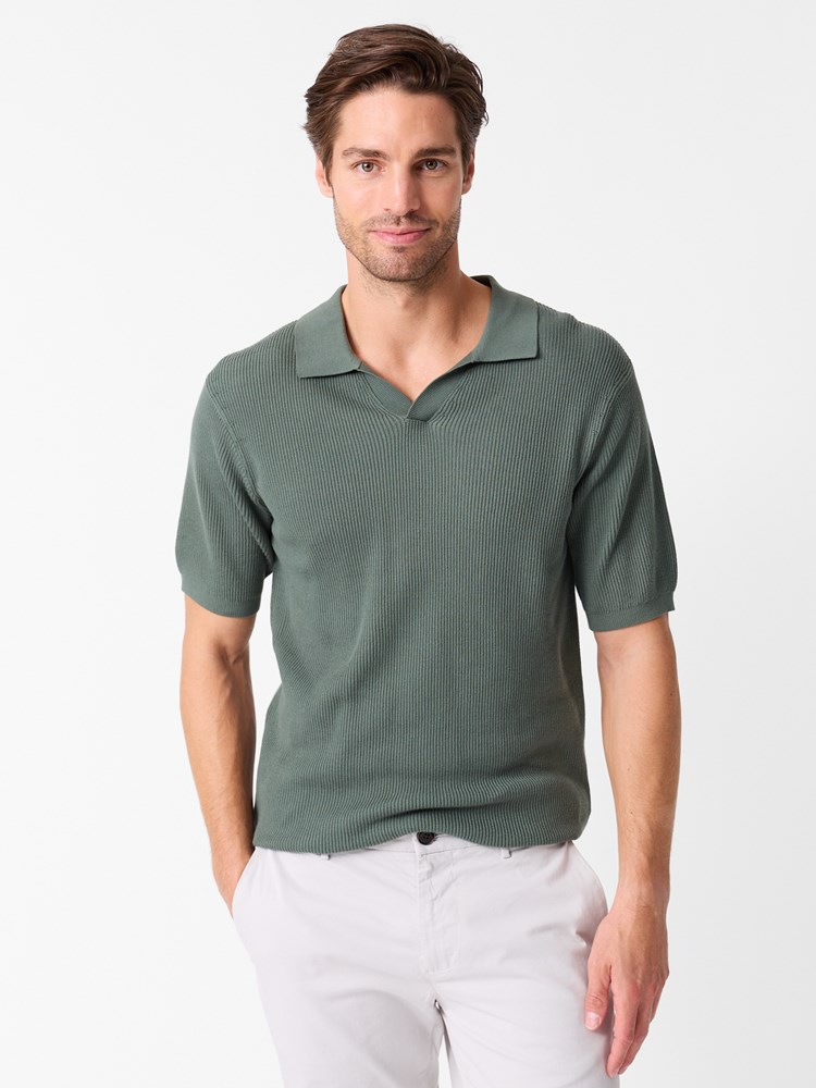 Patrick polo genser 7514275_I6U-JEANPAUL-S26-Modell-Front_9646_Patrick polo genser I6U.jpg_Front||Front