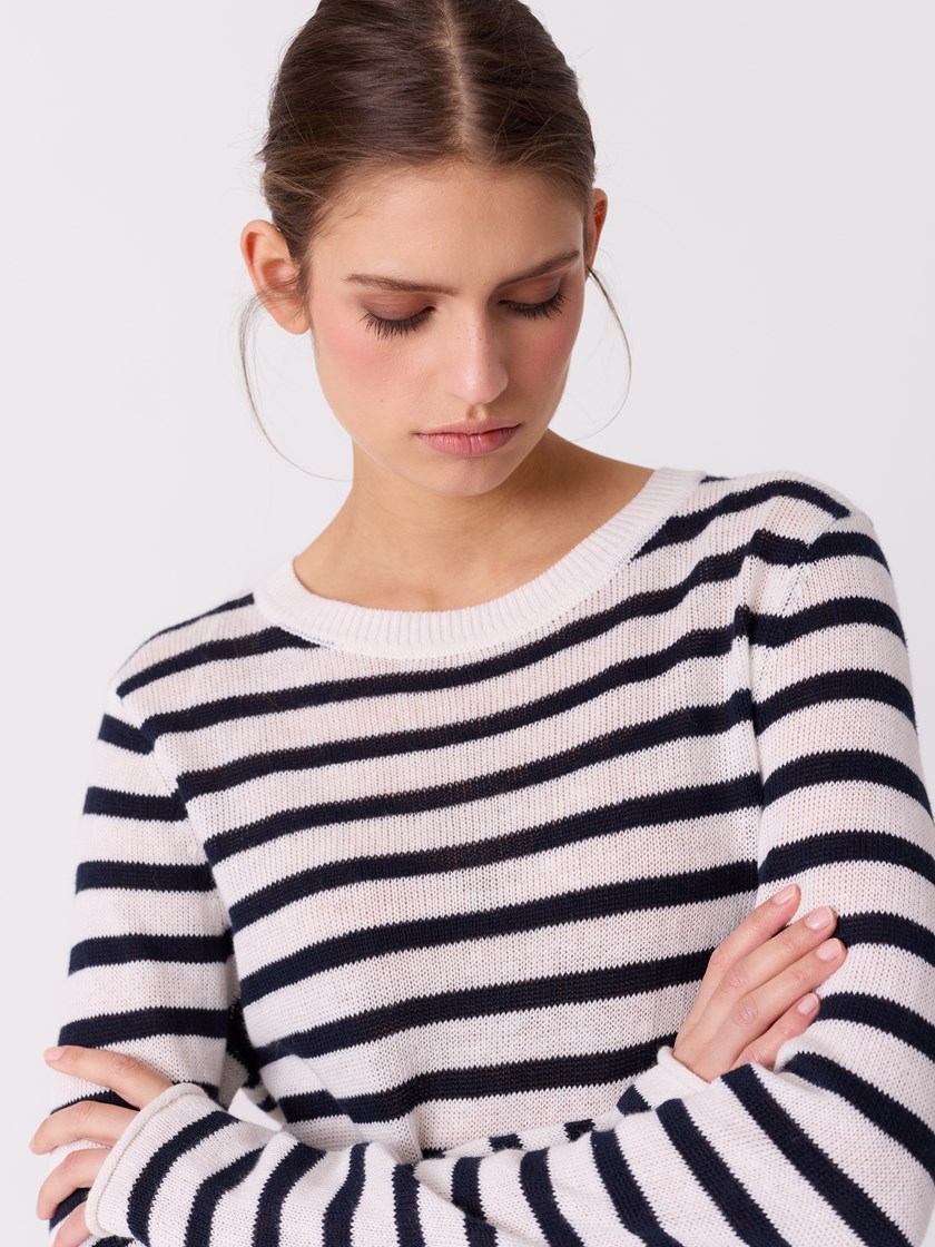 7514351 EM6 7514351_EM6_Jean Paul_Catrin genser_H26 (4)_Catrin genser EM6_Catrin genser EM6 7514351.jpg_