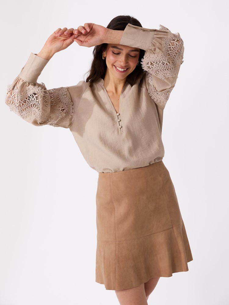 Ella bluse 7514382_i5c 5_I5C_Ella bluse I5C_Ella bluse I5C 7514382.jpg_