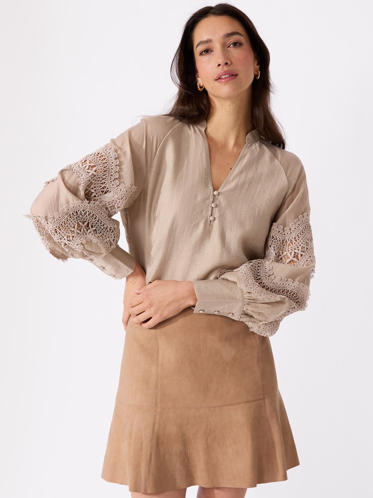 Ella bluse 7514382_i5c 8_I5C_Ella bluse I5C_Ella bluse I5C 7514382.jpg_