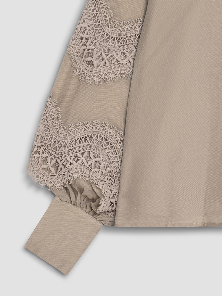 Ella bluse 7514382_I5C-MARIEPHILIPPE-S26-Front_9836_Ella bluse I5C_Ella bluse I5C 7514382.jpg_Front||Front