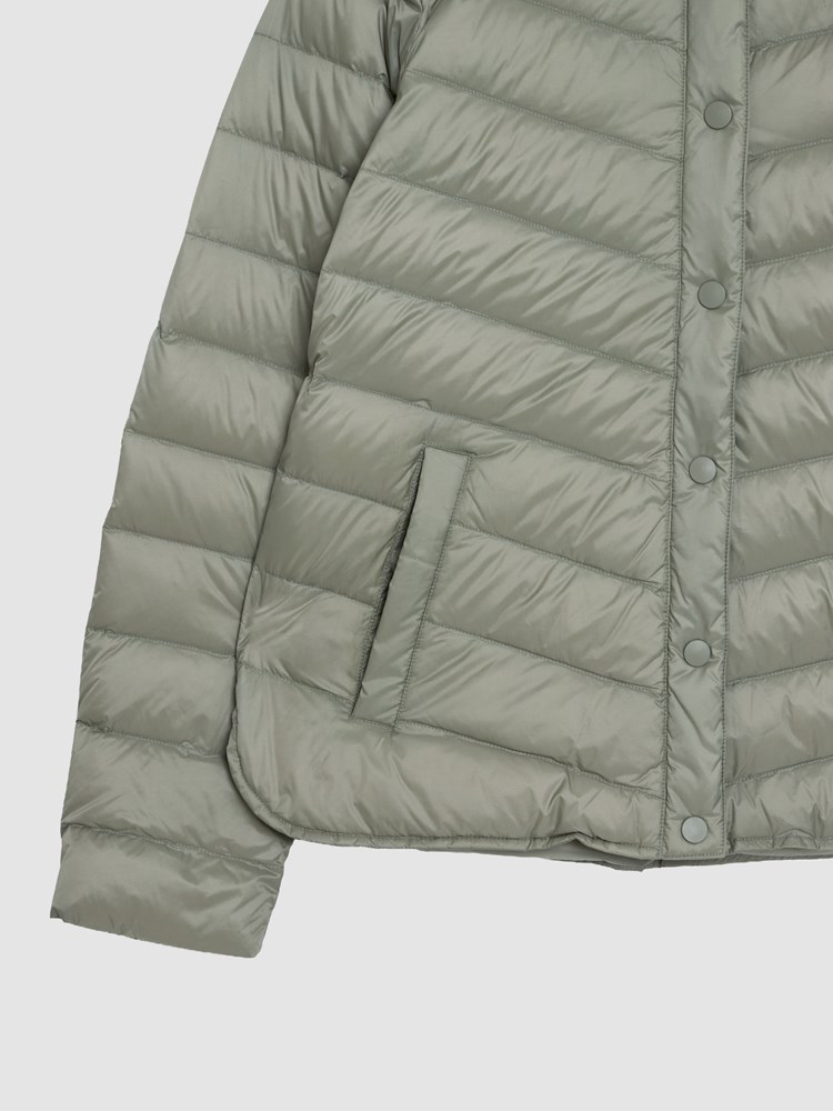 Emily dunjakke 7514415_GDW-VAVITE-S26-Front_6247_Emily dunjakke GDW.jpg_Front