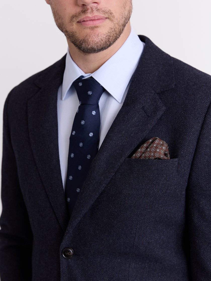 7514436 AJQ 7514436_AJQ-MARIOCONTI-W25-Modell-Front_chn=match_9560.jpg_Front||Front